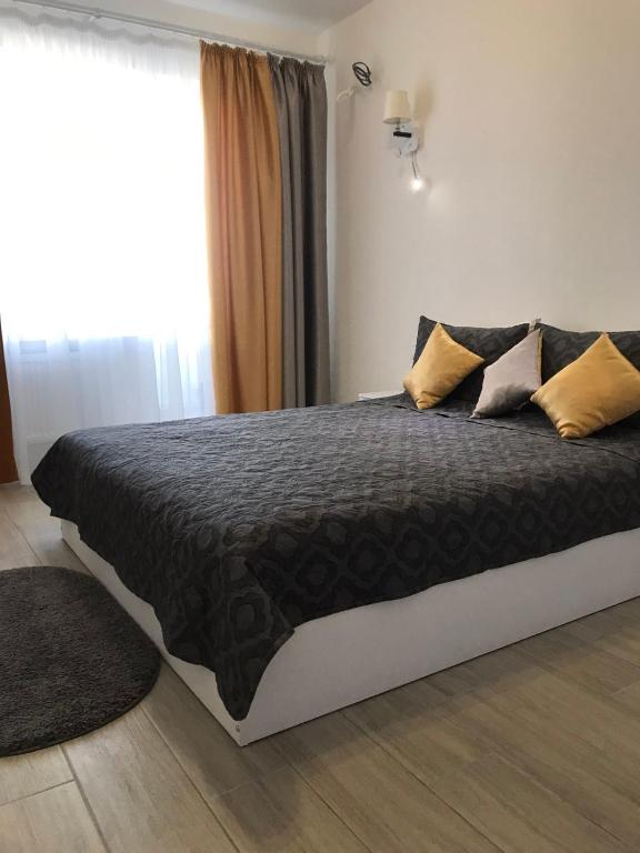 Light Apartments - Ferienwohnung Tschernihiw