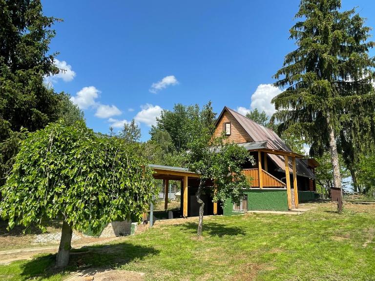 Leveleki Vándor Vendégház - B&B Levelek