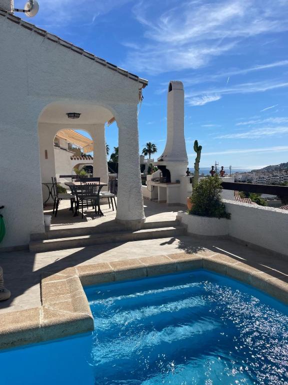 NARICHA 1 MENYBER - B&B Nerja
