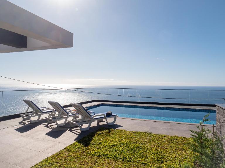 Villa Luxe by Atlantic Holiday - Bed and Breakfast Ribeira Brava