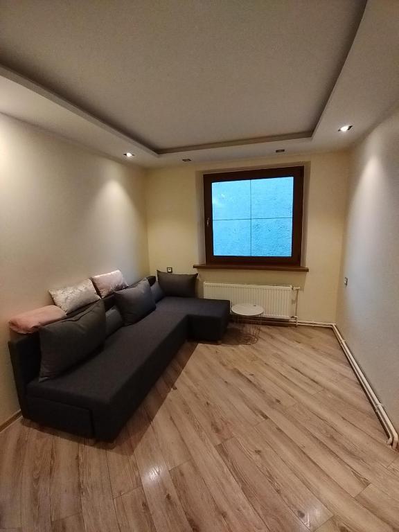 Apartament przy Dworcu - B&B Wałbrzych