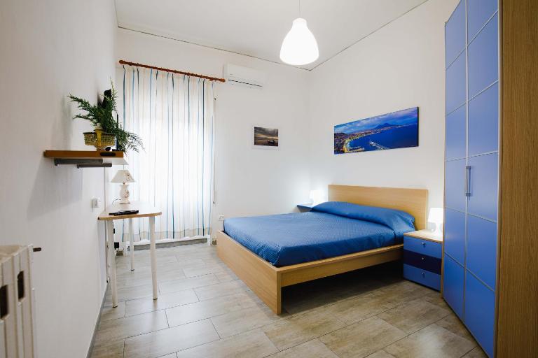 Soccavo - Appartamento moderno in Via Dell'Epomeo 175 - Chambres d'hôtes Naples