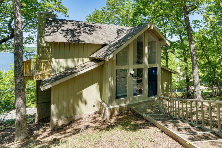 Lake Views: Osage Beach Home w/ Gas Grill! - B&B Osage Beach