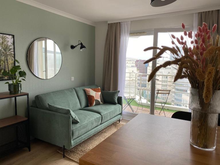 Cosy Apartment in La Défense - Ferienwohnung Courbevoie