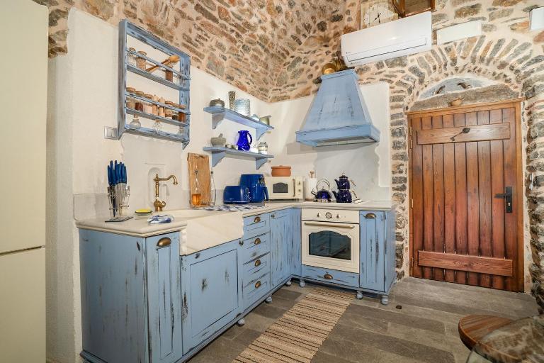 Byzantine Home in the Castle - Bed and Breakfast Mestá