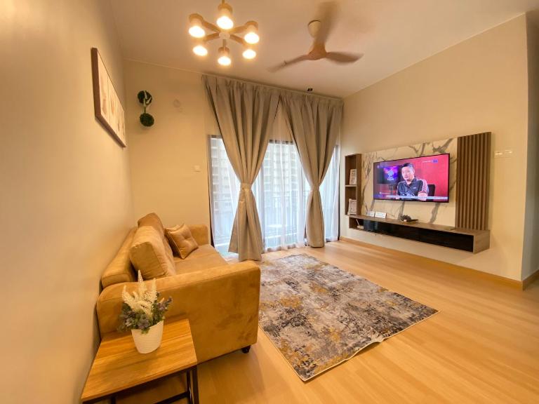 Camelia Place Youth City Nilai KLIA KLIA2 - B&B Kampung Baharu Nilai