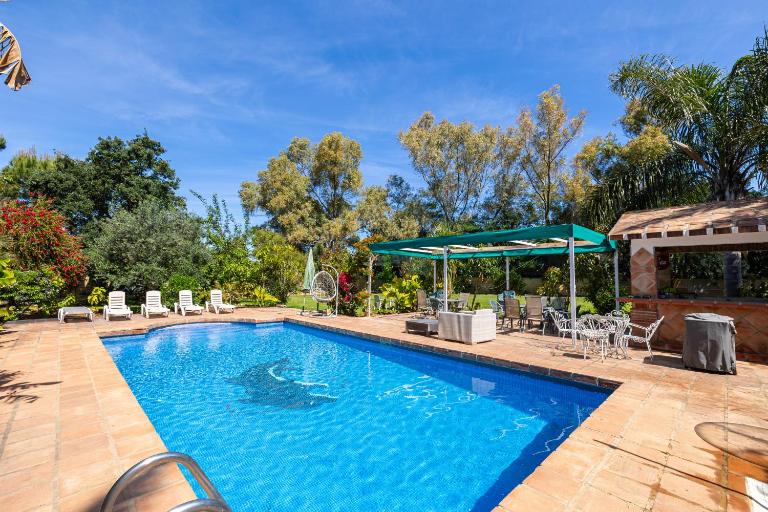Villa Terrenito Private Pool by AORA STAY - B&B Fuengirola