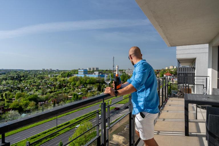 Apartament Sikorskiego Olsztyn - NAJLEPSZY WIDOK - Klimatyzacja - Garaż - B&B Olsztyn