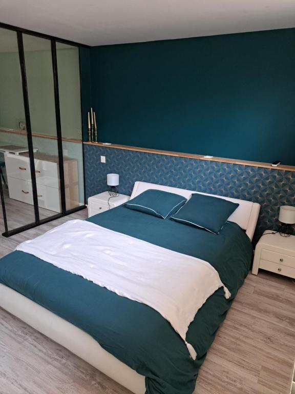 Chambre proche circuit 24h - B&B Le Mans