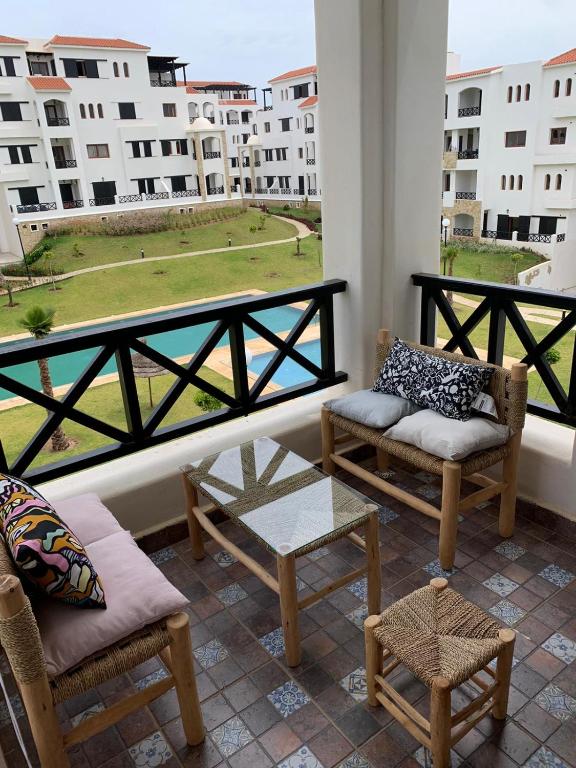 Superbe appartement neuf en résidence avec piscine - Chambres d'hôtes Cap Negro I