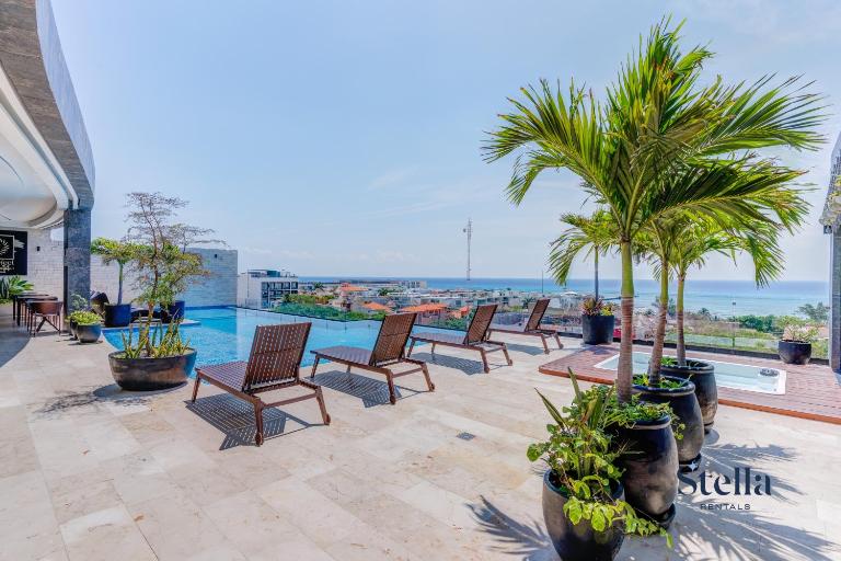 Oceanview Infinity Pool, Steps to 5th Ave & Beach - Bed and Breakfast Playa del Carmen