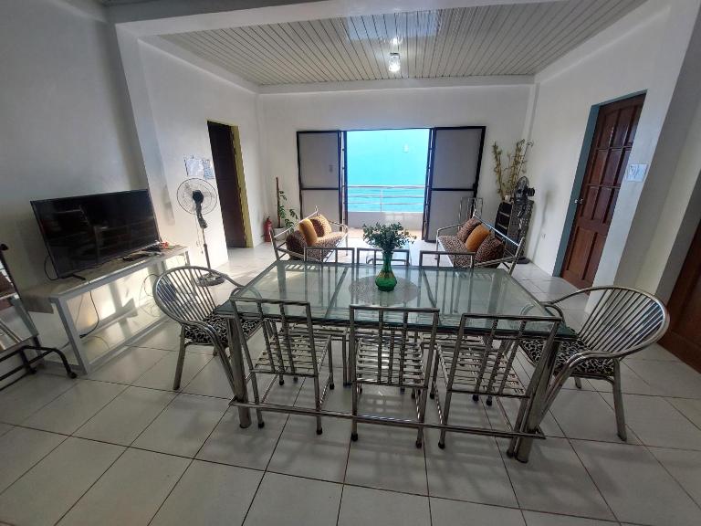 Lucky one transient 3mins walk from whart - B&B Alaminos