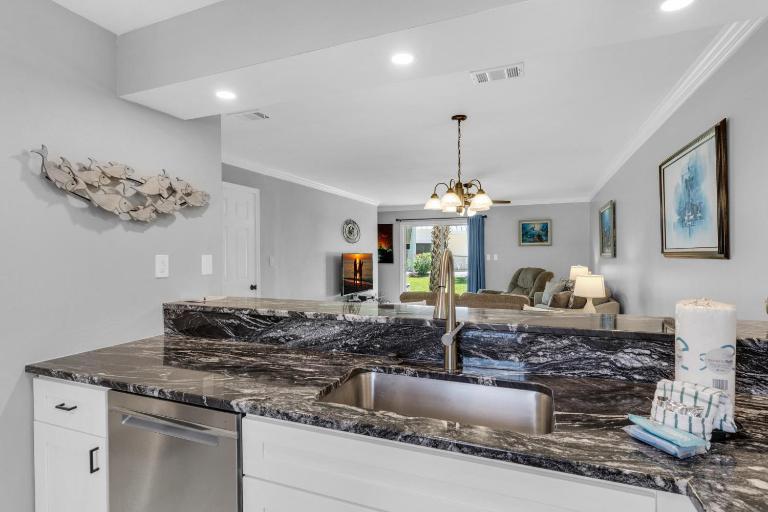 Summerhouse Townhomes #27 - B&B Destin