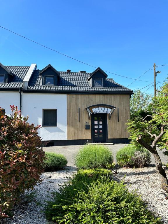 Jager Guesthouse - Ferienwohnung Ödenburg