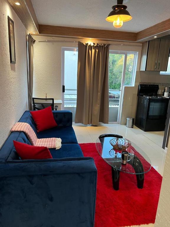 The Sandton view 3 mins drive from Mandela Square & located right in the heart of Sandton City - B&B Johannesburg
