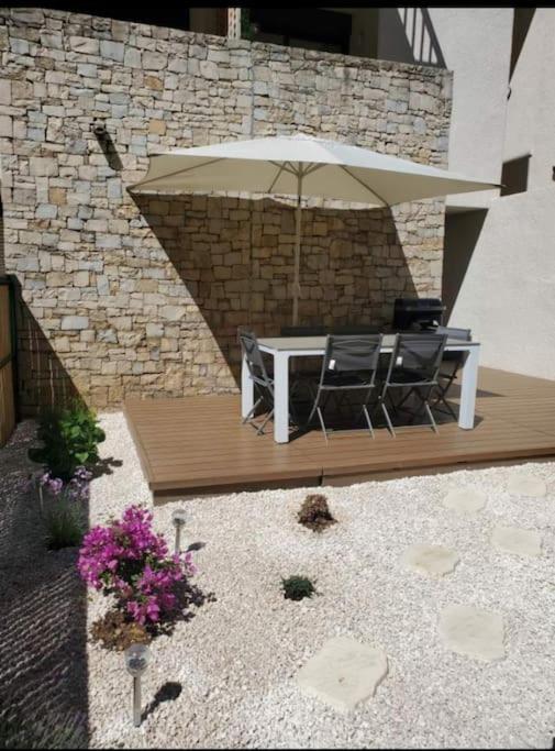 Duplex T3 avec jardin, bord de mer et parking - Chambres d'hôtes Six-Fours-les-Plages
