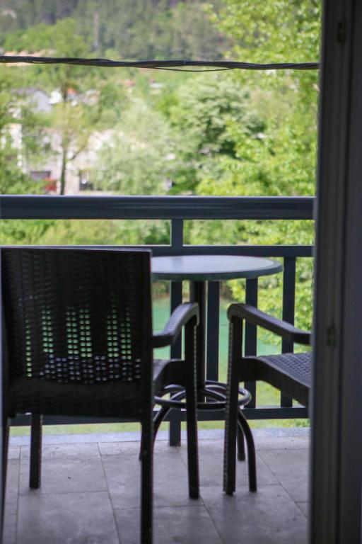 Apartments and Rooms La Vida - B&B Konjic