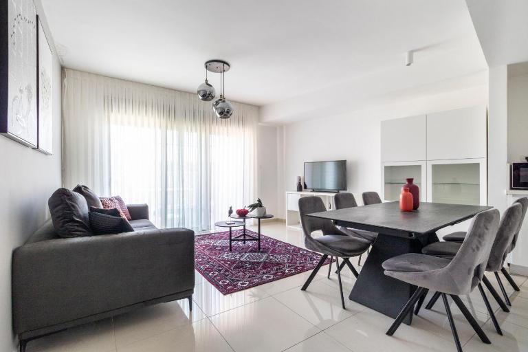 Stylish 1 Bedrooms Parking At City Gate - Ferienwohnung Jerusalem