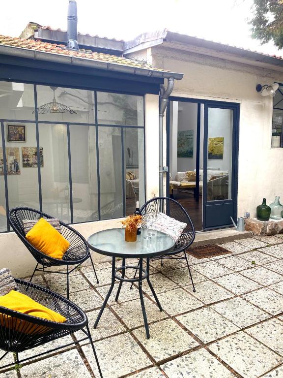 Artist's Home - Villa & Private Courtyard - 200m2 - B&B Paris