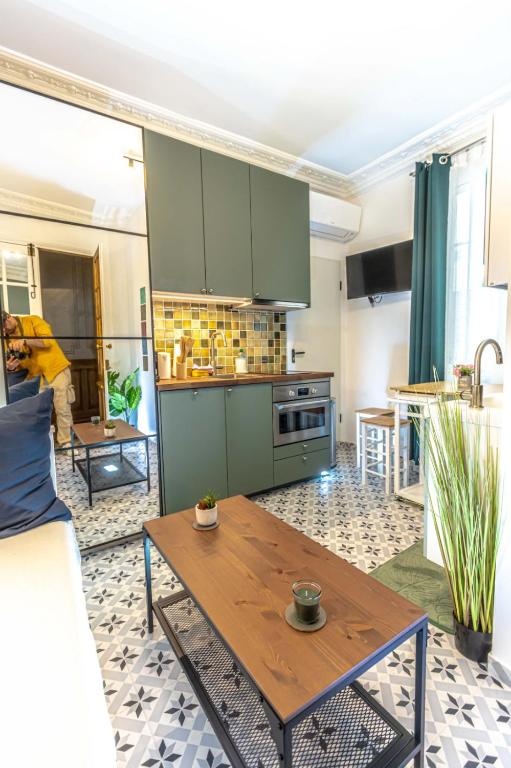 LEDION PARIS 14 - B&B Parigi