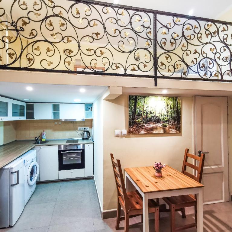 Ditroi Apartment - B&B Budapest