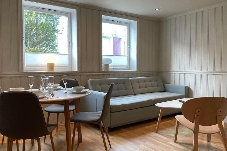 Ledaal Place 1 by Stavanger BnB - B&B Stavanger