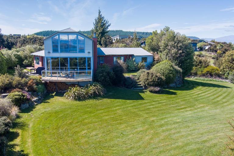 Tawhiri - tranquility, space and stunning views in paradise - B&B Wanaka