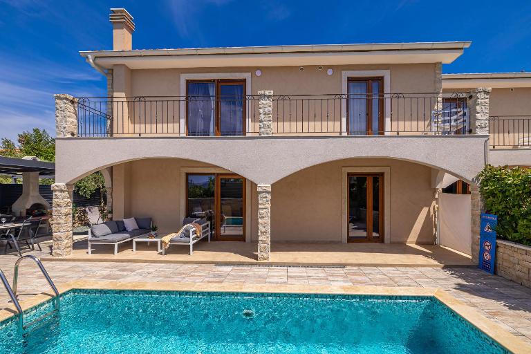 Villa Dijana West - B&B Hrahorić