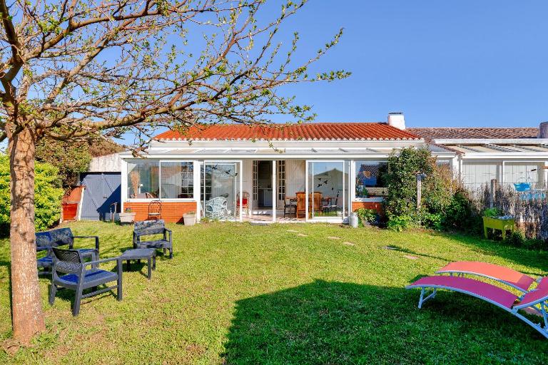 Douce escapade avec jardin à 800m de la plage - Bed and Breakfast Saint-Hilaire-de-Riez