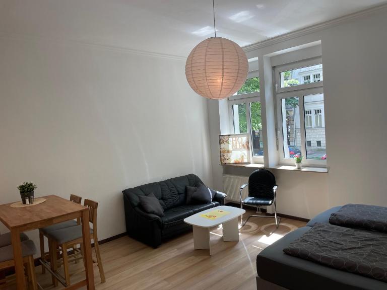 Parkside City Apartment C 66 Nähe Zoo, Messe, City, BMW, Porsche - B&B Lipsia