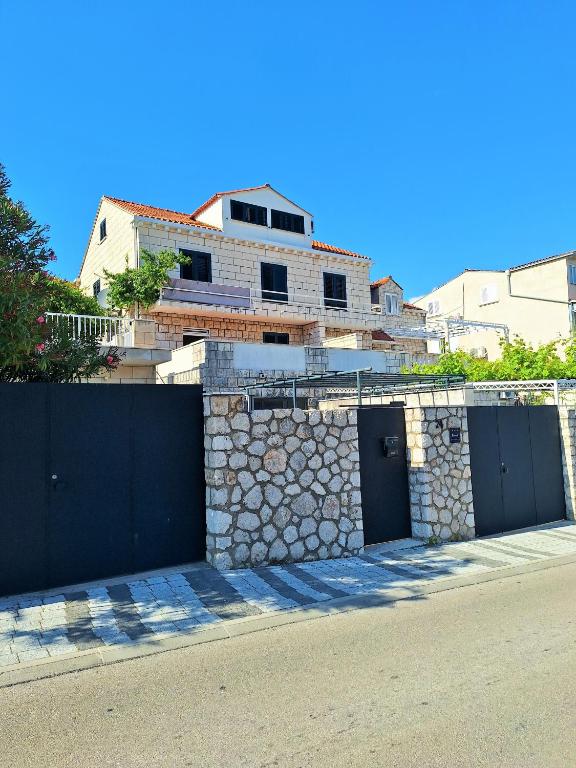 Blue Promenade Apartments - Ferienwohnung Dubrovnik