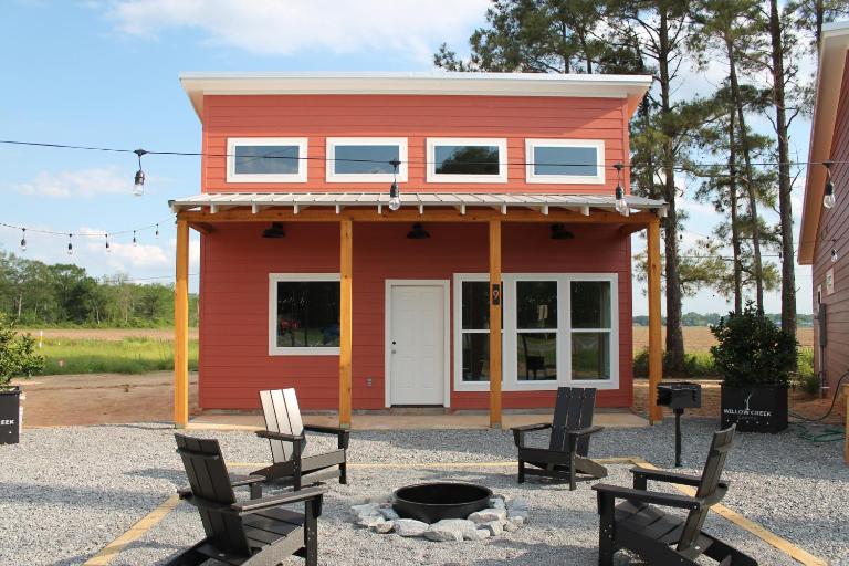 Willow Creek Cabins Unit 9 - B&B Sterlington