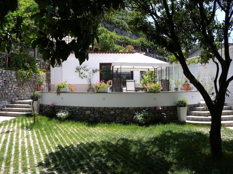 Villa Rafael - A Romantic Gem in Amalfi Coast - B&B Maiori