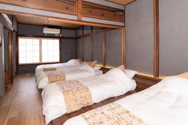 ゆらり - B&B Osaka