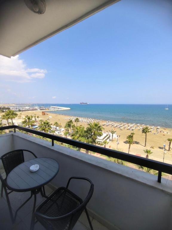 Sunorama Beach Garden - Seaview - B&B Larnaka