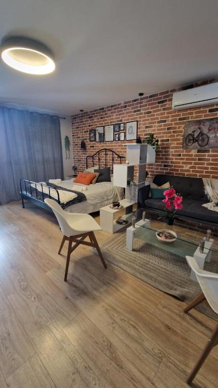 Luceros best studio - B&B Alicante