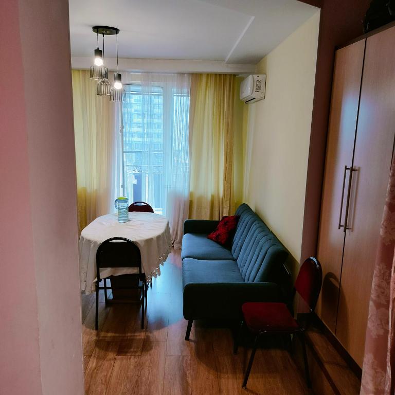 Zhome - B&B Batumi