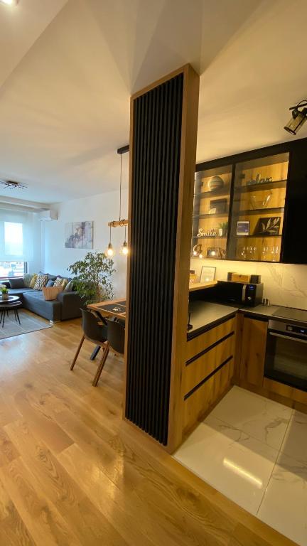 Apartment Unamare - B&B Belgrade