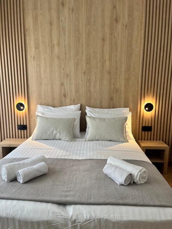 Central44 Luxury Apartment Ermou - Bed and Breakfast Athene