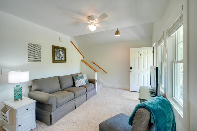 Buxton Vacation Rental w/ Shared Canal Access! - B&B Buxton