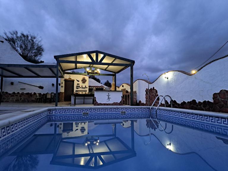 CASA CUEVA LOS HONORIOS - B&B Cortes de Baza