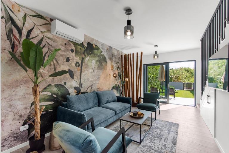NEW Casa Familia with Frontyard, Backyard and great bbq! - B&B Parenzo