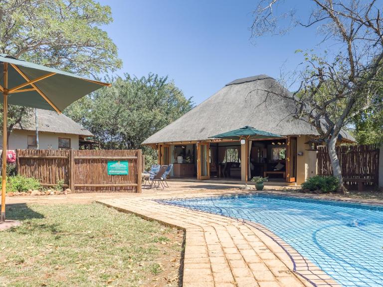 Hornbill House @ Zebula - B&B Mapella