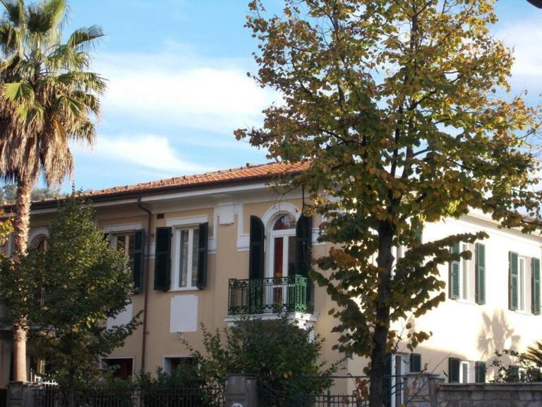 B&B ROSSANA - B&B Carrara