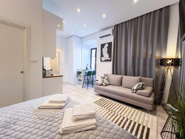 Luksuzni Studio Apartman Eden - B&B Fiume
