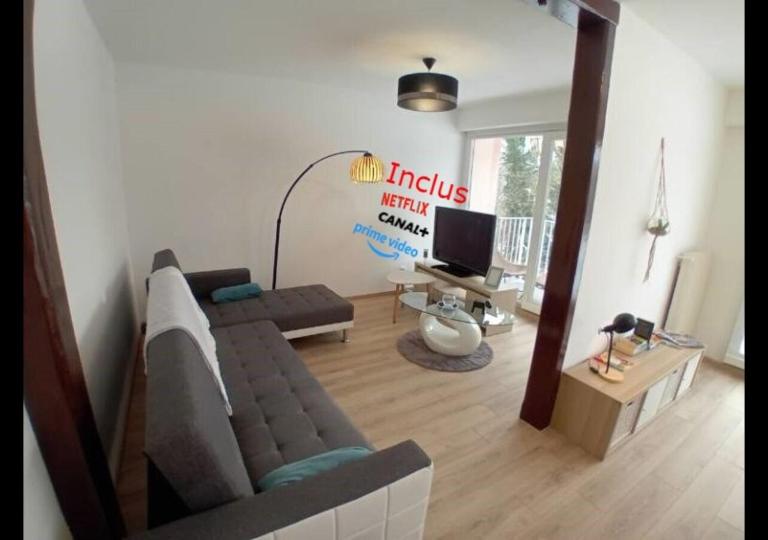 Vue du Doubs T4 cosy très bien situé - B&B Audincourt