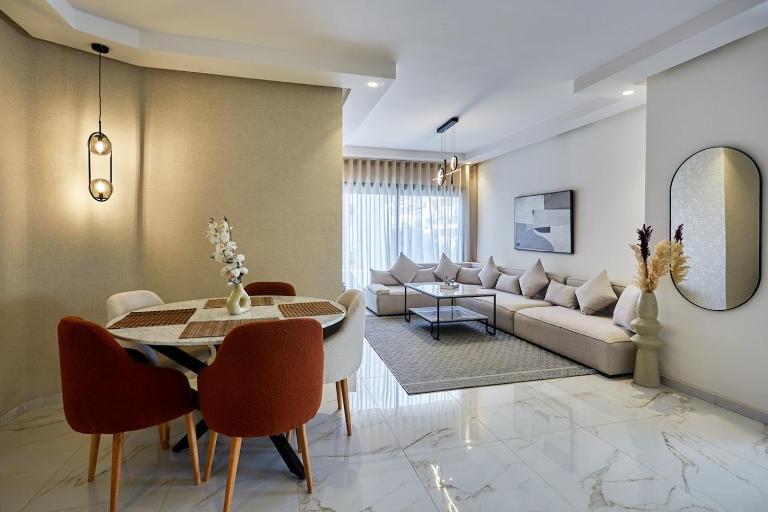 Your Home Away from Home 2 Bed Flat With Parking - B&B Casablanca