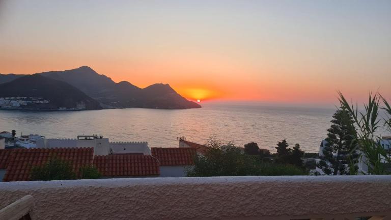 CasaMarga San José Precioso apartamento con piscina y vistas al mar - Ferienwohnung Almería