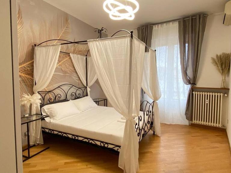 Sara Home Florence - Ferienwohnung Scandicci