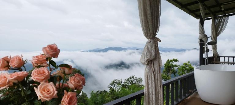 แจ่มฟ้าเมาท์เท่นวิว Chaemfa Mountain View - Chambres d'hôtes Ban Mueang Kuet